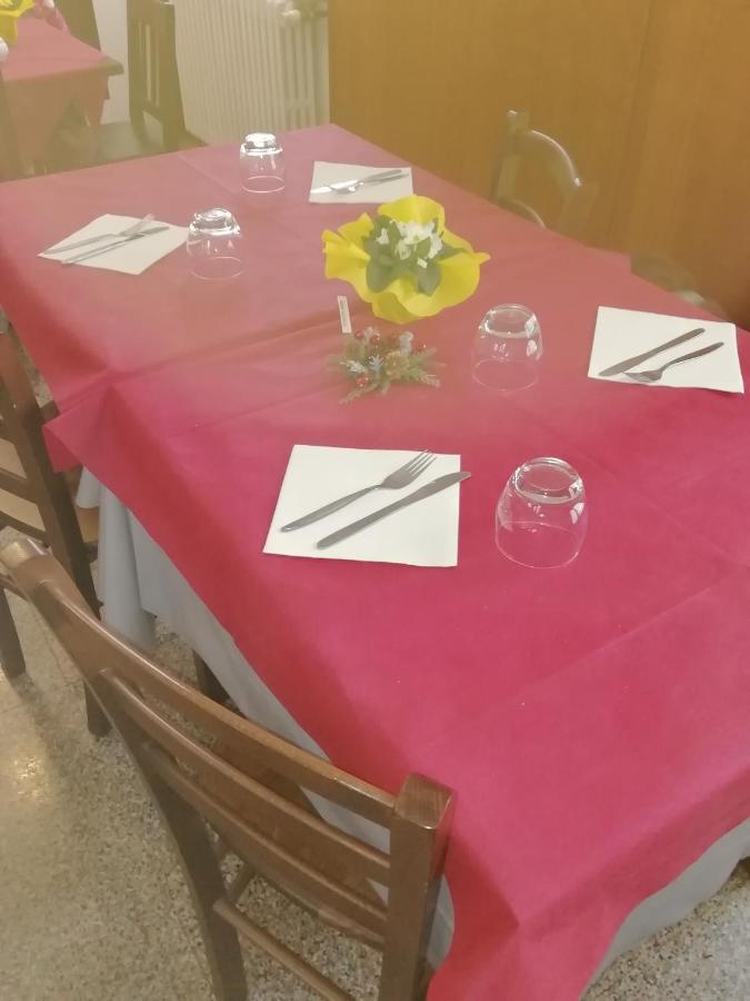 Albergo Alla Pineta Villa Santina 外观 照片